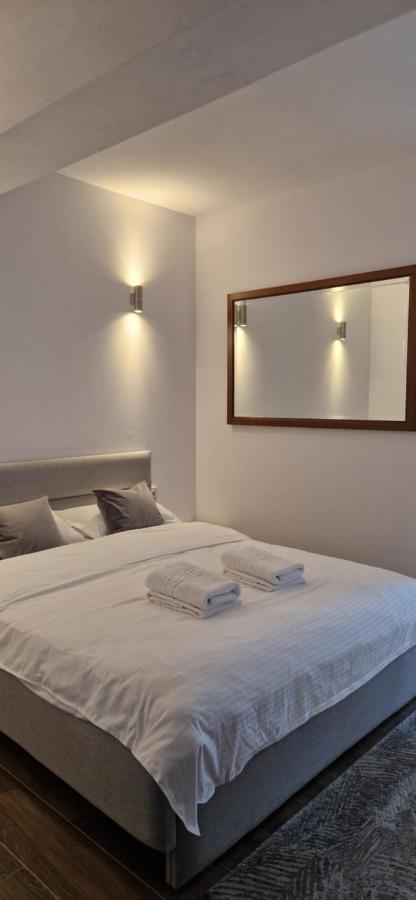Modern House Hotel Sighetu Marmatiei Luaran gambar